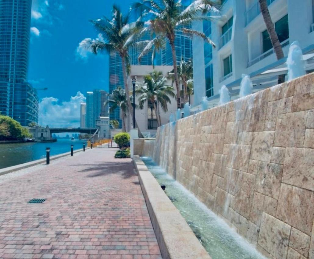 2 Story Loft Downtown Miami Appartement Buitenkant foto